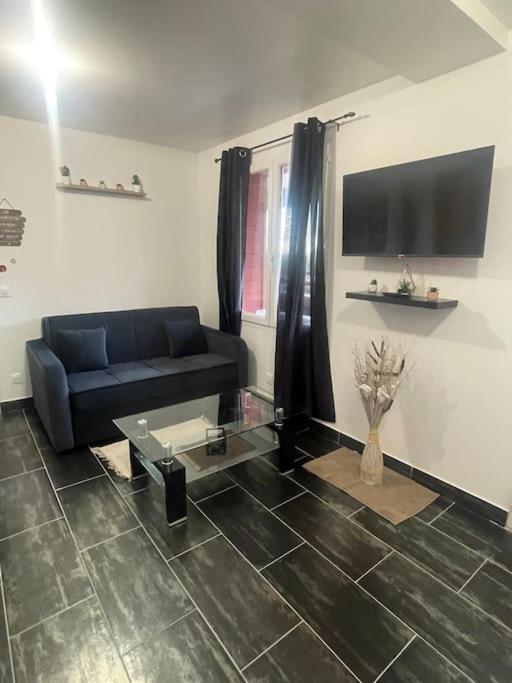Ferienwohnung L8 - Villiers-Le-Bel Proche Roissy & Paris Exterior foto